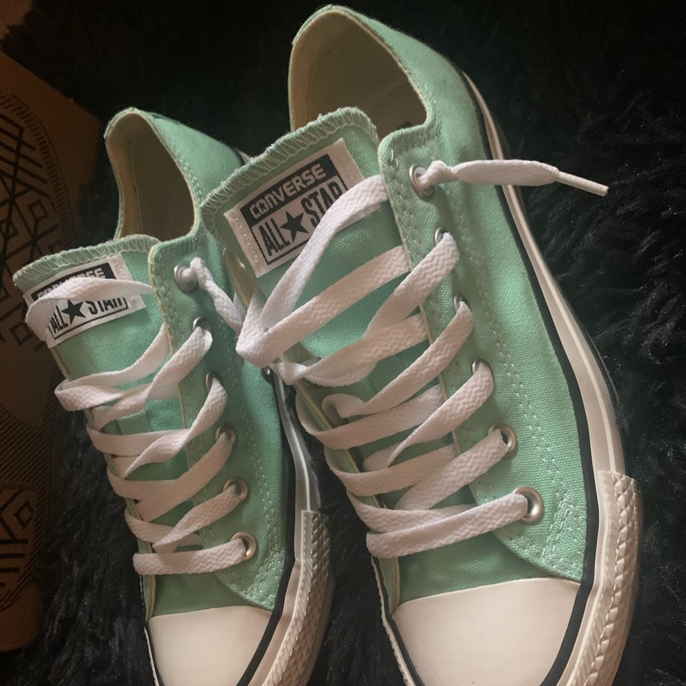 NEW CONVERSE low
